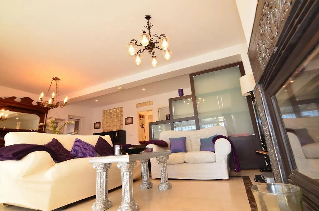 Villa Costabella Marbella 0*,  Espanha
