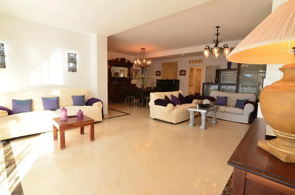 Villa Costabella Marbella 0*,